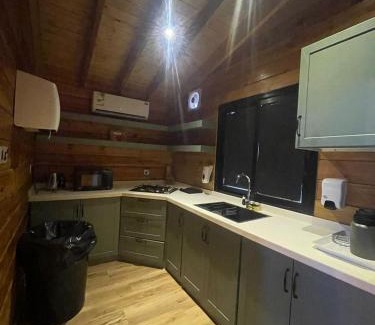 Jizan Ski Chalet | شاليهات دبليو فرع العدايا