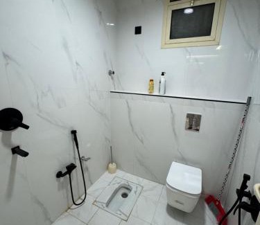 Buraydah Apartment | شاليهات فندقية واسعة بمدخل سيارة ودخول ذكي