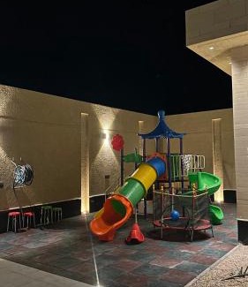 Riyadh Ski Chalet | شاليه عريض تي فورتين T14