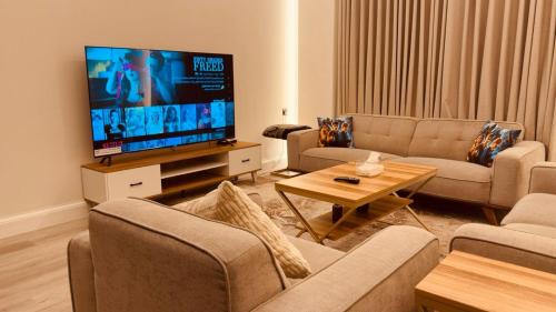Al Faisaliyah Apartment | شقة بغرفة نوم و صالة بمدخل برمز سري