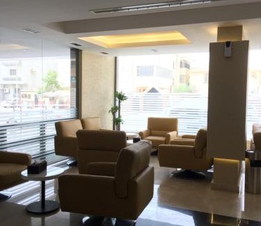 King Abdul Aziz Road Apartment | شقق الأجنحة المخملية للشقق المخدومة اقتصادي - النهضه