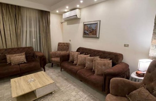 Madinaty Apartment | شقه للايجار فرش فندقى بمدينتى بجانب الخدمات مباااشر بها جميع الأجهزة