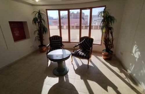 Al-Safa Hotel | فندق روتانة الفرسان بالحمرا