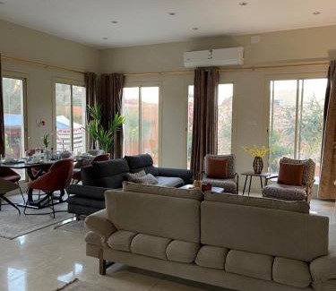 AlUla Villa | فيلا بمزرعة