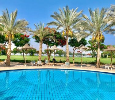 Fayed Hotel | قريه شموسه