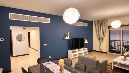 Bay La Sun Apartment | لافيستا سي فيو ريزيدنس La Vista Sea View Residence family and business