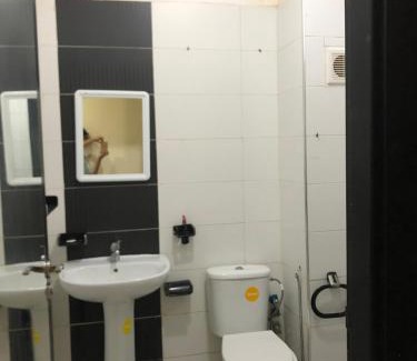 Oulad Khallouf Apartment | مارتيل