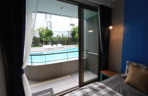 Hua Hin Apartment | บ้านแสนคราม ห้องติดสระ Baan San Kraam HUA HIN Family Room - Pool Access