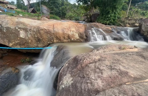Phu Ruea House | บ้านไฮตาก ริมธารโฮมสเตย์