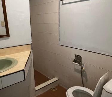 Ayutthaya Hostel | เวลาสุข