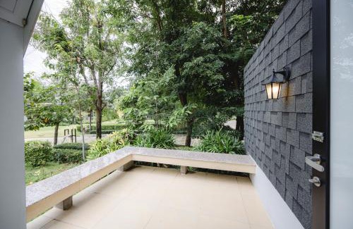 Tha Wung Hotel | โรงแรมสบายโฮเต็ล