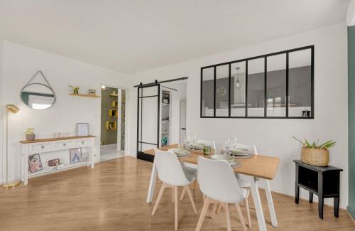 Blagnac Apartment | ღ Bartavelles - FREE Parking at 4min Blagnac Airport