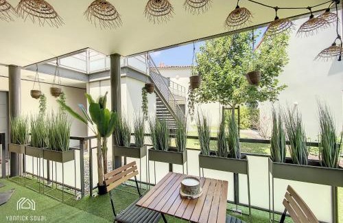 Pont des Demoiselles-Montaudran-La Terrasse Apartment | ღ La Terrasse Baïa Parking & Wi-Fi