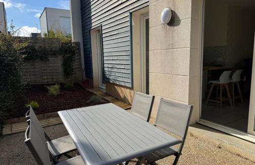 Lagord Apartment | ღ Manova - Terrasse, Parking, Jardin et Wifi