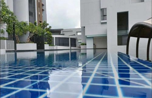 Bukit Indah Apartment | 乐乐窝New Apartment Netflix Aeon 3Guest