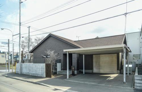 Higashi Apartment | 札幌八條別邸