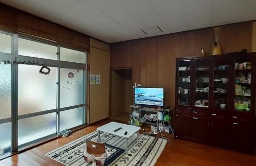 Kumejima House | 民泊まったりん人