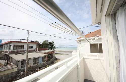 Nago Apartment | 海まで徒歩3分の星降るやんばるテラスは1棟貸で古宇利島まで車で10分