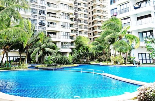 Central District Condo | 海滨度假屋3BR~Walk to Beach Seaview@4-13pax#RoyalStrand