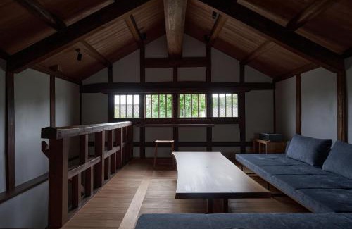 Kurashiki Apartment | 滔々 日本郷土玩具館 蔵の宿 toutou, Gangukan Kura no Yado