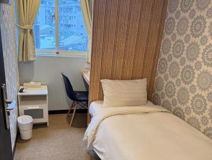 Zhongshan Hotel | 漫旅時光旅店
