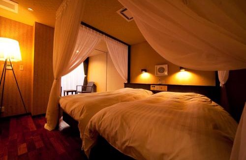 Yufuin Onsen Hotel | 由布院ユウベルホテル