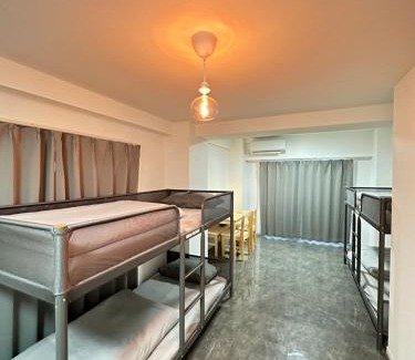 Takadanobaba Apartment | 高田馬場103
