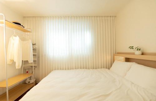 COEX Apartment | 강남 Cozy Nest #Gangnam trip #COEX #서울세계불꽃축제#잠수교뚜벅뚜벅축제#한강트래킹#강남세브란스병원#대치동#감성숙소#정릉#인사동#명동#서울타워