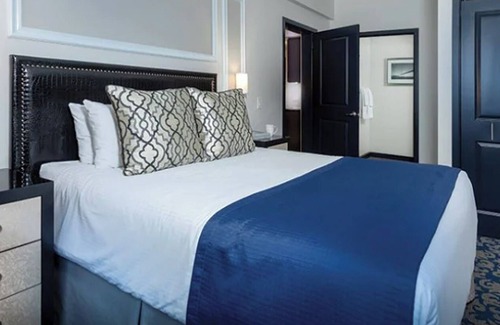 Theater District Hotel | 01/11/26 - 01/15/26, 4 nites @ 1BR Deluxe unit - Walk to JP Morgan Conference