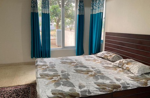 Mohali Villa | 02#King En Suite Room In Mohali