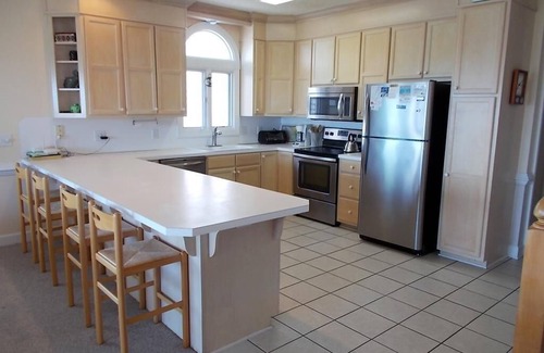 Sunset Beach House | 026W Belle Vue by Sunset Vacations