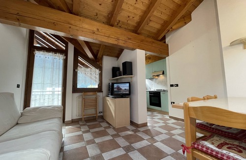 Pinzolo Apartment | 032 Luminosa Mansarda Pinzolo