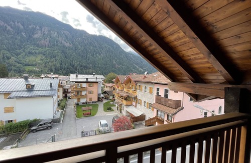 Pinzolo Apartment | 032 Luminosa Mansarda Pinzolo