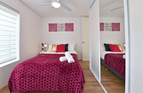 Belmont Apartment | 04 Modern Apartment close to Airpot & City