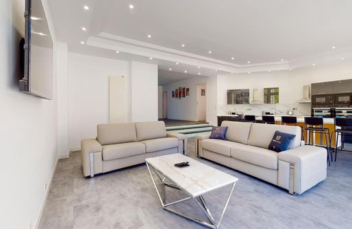Buttes-Halage Apartment | 06.Studio#Creteil#Loft#Cinéma#Exclusif
