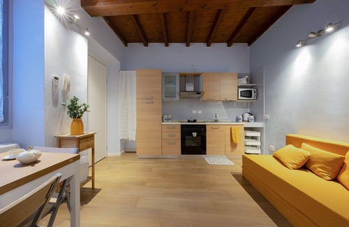 Pavia Apartment | 0611PV - Federico House