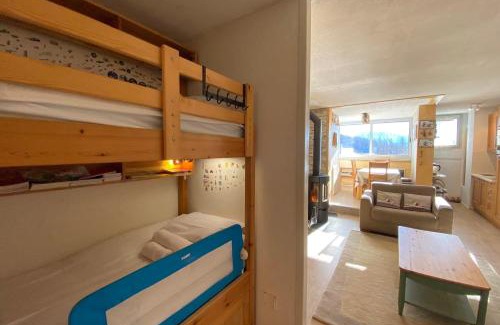 Guillaumes Apartment | 06BC - Valberg ski station 4-person apartment 300m from the slopes