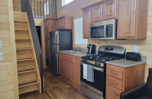 Valle Ski Chalet | 079 Tiny Home nr Grand Canyon South Rim Sleeps 8