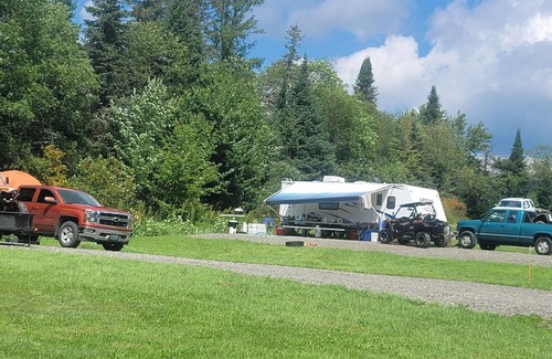 Stewartstown RV Rental | 08) The RV Campsite 4
