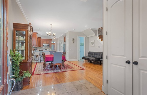 Hope Gardens House | 1.0 mile to Broadway, 1.2mi Topgolf, 1.4mi Music City Center, 2.4mi Vanderbilt