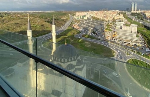 Bagcilar Apartment | 1+1 balcony Deluxe Apart. - near Mall of Istanbul