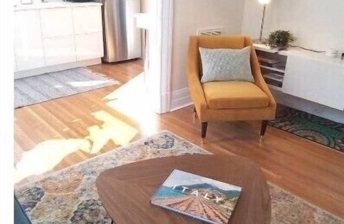Lynchburg Apartment | #1 1 Bedroom Apt. near LU, Stadium & Hospital.n