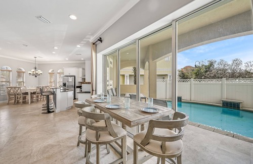 Emerald Waters Village House | 1/2 Block From Private Beach, 7 BR, Remodeled, Theater, Discounted Golf Cart