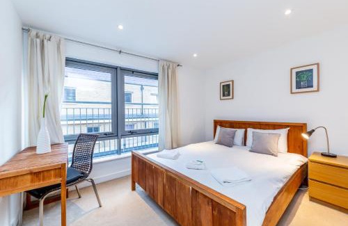 Spitalfields Apartment | 1 & 2 Executive Apartments next to Liverpool Street FREE WIFI by City Stay Aparts London