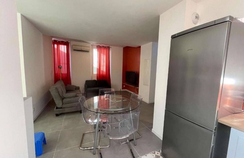 Lourdes Apartment | 1-3 Getaway in large charming T2 with terrace