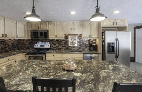Bellaire House | 1.5 Miles from Bellaire, 8 from Torch Lake, two ponds and stream 10 acres.