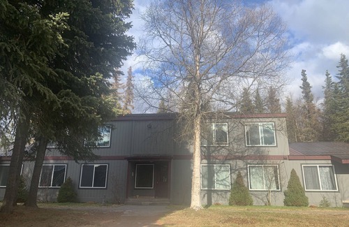 Kenai Apartment | 1.5 miles to the mouth of the Kenai River/beach access!