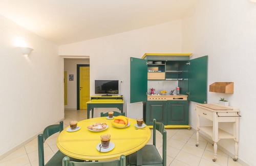Arborea Apartment | 1 Ala Birdi Cottage Trilocale, Arborea, Italy