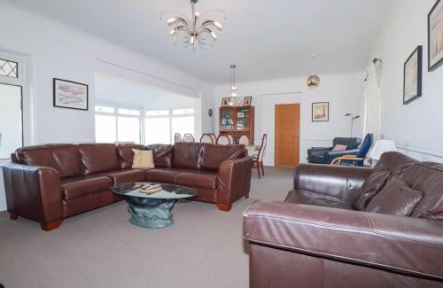 Crantock House | 1 Atlantic View