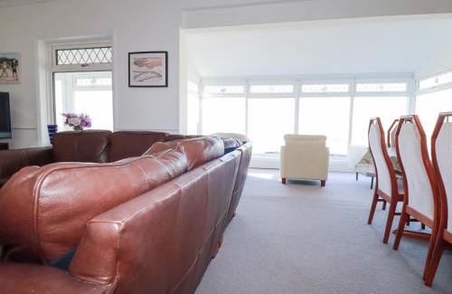 Crantock House | 1 Atlantic View